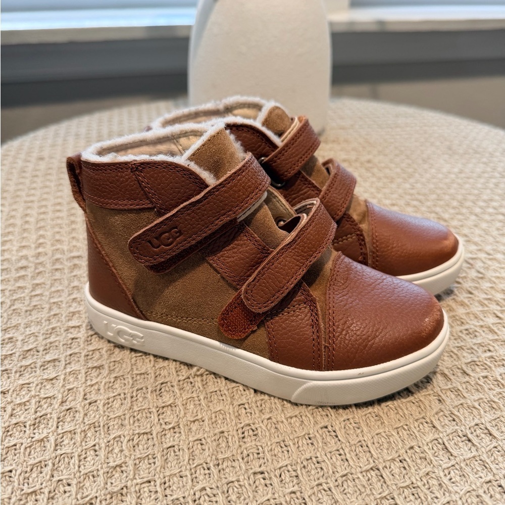 UGG Kids Chestnut Brown Leather & Suede Velcro Boots - Picture 2 of 5